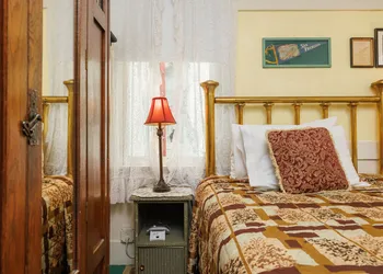 San Remo Hotel hotel thumbnail 8
