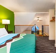 Country Cascades Waterpark Resort hotel detail image 7