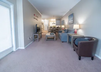 The Cove Of Lake Geneva hotel thumbnail 8