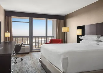 Delta Hotels by Marriott Somerset hotel thumbnail 5