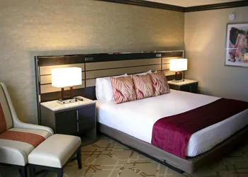 Ameristar Casino Hotel Kansas City hotel thumbnail 3