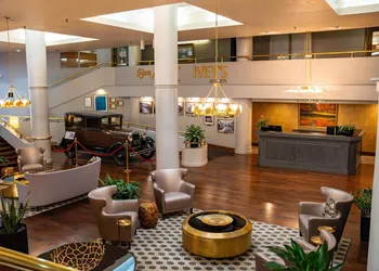 Haywood Park Hotel, an Ascend Collection Hotel hotel thumbnail 2