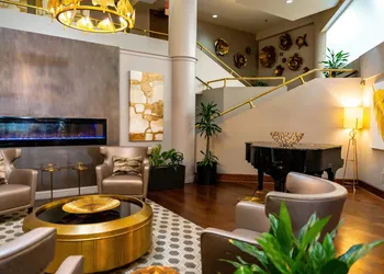 Haywood Park Hotel, an Ascend Collection Hotel hotel thumbnail 3