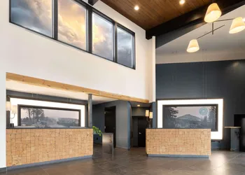 Riverhouse Lodge hotel thumbnail 2