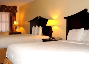Plaza Inn hotel thumbnail 8