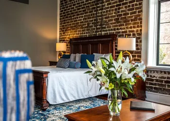 East Bay Inn, Historic Inns of Savannah Collection hotel thumbnail 8