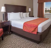Gray Wolf Inn & Suites hotel detail image 4