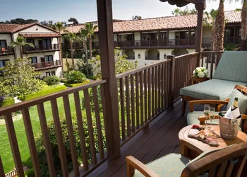 Estancia La Jolla Hotel & Spa hotel thumbnail 2
