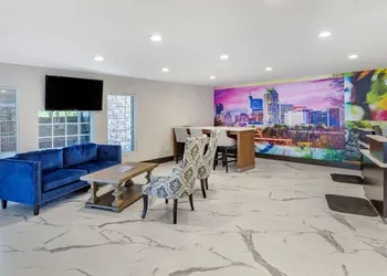 Clarion Pointe Raleigh Midtown hotel thumbnail 3
