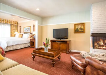 Wayside Inn hotel thumbnail 4