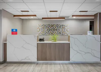 SureStay Plus Hotel by Best Western Chicago Lombard hotel thumbnail 2