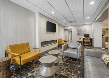 SureStay Plus Hotel by Best Western Chicago Lombard hotel thumbnail 4