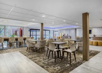 SureStay Plus Hotel by Best Western Chicago Lombard hotel thumbnail 5