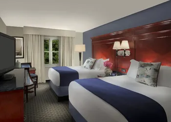 Inn on the Square hotel thumbnail 4