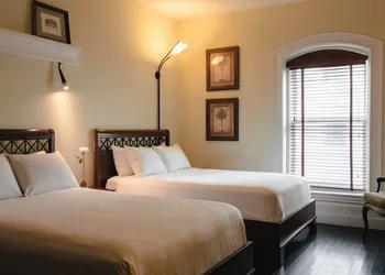 Hotel Place d'Armes hotel thumbnail 6