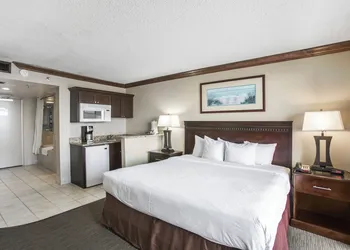Beach Quarters Resort hotel thumbnail 3