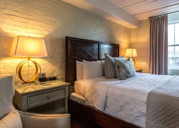 Olde Harbour Inn, Historic Inns of Savannah. hotel thumbnail 8