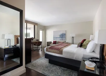 The Andrew Hotel hotel thumbnail 5