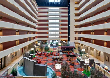 University Plaza Hotel and Convention Center Springfield hotel thumbnail 4