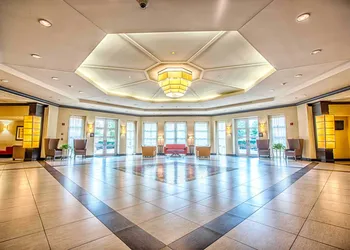 Hotel Capstone hotel thumbnail 4