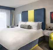 Sunset Marquis hotel detail image 7
