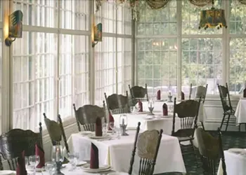 Wawona Hotel hotel thumbnail 8