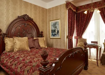 Queen Anne Hotel hotel thumbnail 4