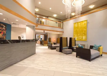 Greenstay Hotel & Suites hotel thumbnail 4