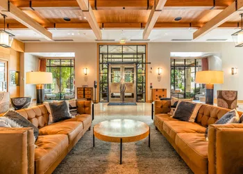 Bellevue Club Hotel hotel thumbnail 2