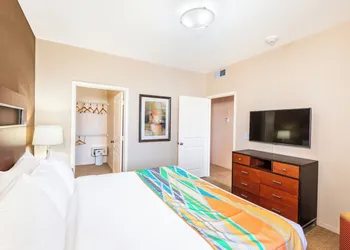 The Cliffs at Peace Canyon hotel thumbnail 6