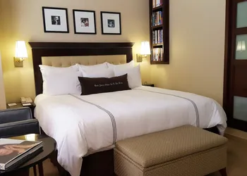 Library Hotel by Library Hotel Collection hotel thumbnail 4