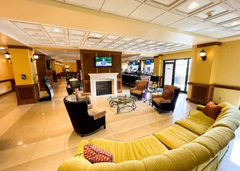 Mardi Gras Casino & Resort hotel thumbnail 2