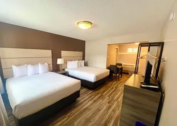 North Vancouver Hotel hotel thumbnail 6