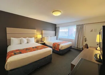 North Vancouver Hotel hotel thumbnail 8