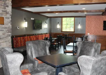 The Craftsman Inn & Suites hotel thumbnail 6