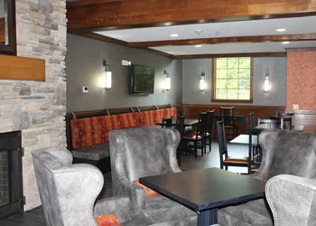 The Craftsman Inn & Suites hotel thumbnail 7