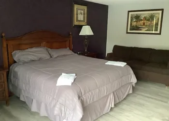 Heritage Park Inn hotel thumbnail 5