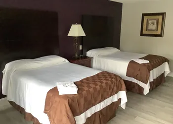 Heritage Park Inn hotel thumbnail 6