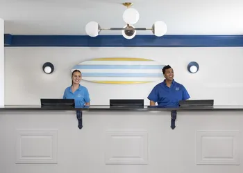 Red Jacket Beach Resort hotel thumbnail 4