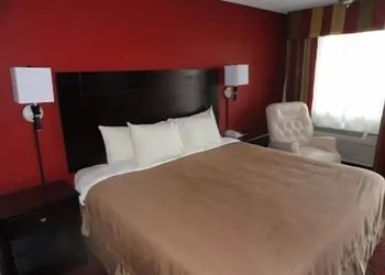Sunset Inn hotel thumbnail 7