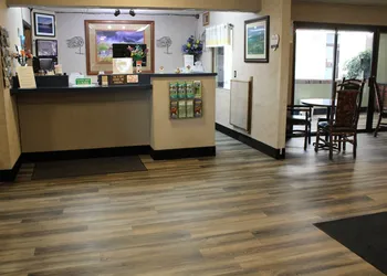 Aero Inn hotel thumbnail 2