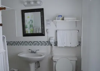 Wanna Wanna Inn hotel thumbnail 7