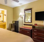 Bryant Inn & Suites hotel detail image 3