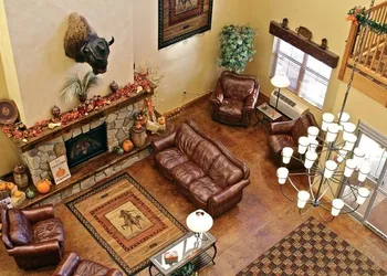 Arbuckle Lodge hotel thumbnail 5