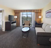 Holiday Inn Hotel & Suites Anaheim by IHG hotel detail image 7