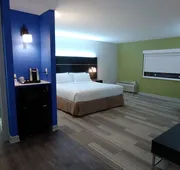 Holiday Inn Express Rolling Meadows - Schaumburg Area by IHG hotel detail image 4