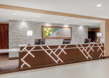 Holiday Inn La Mirada – Buena Park by IHG hotel thumbnail 2