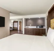 Holiday Inn La Mirada – Buena Park by IHG hotel detail image 7