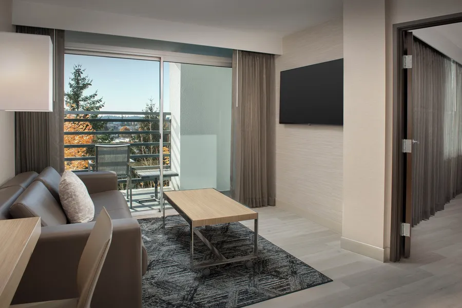 AC Hotel by Marriott Portland Lake Oswego hotel detail image 6