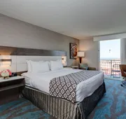 Crowne Plaza Ventura Beach by IHG hotel detail image 4